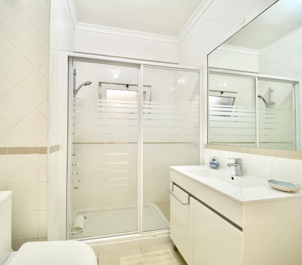 Torre 20 - Near The Beach - Quarteira Exterior photo